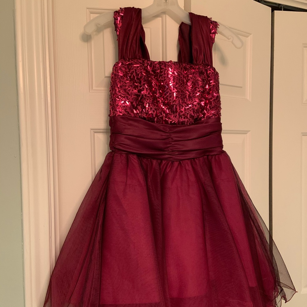 Short pink/burgundy hoco dress